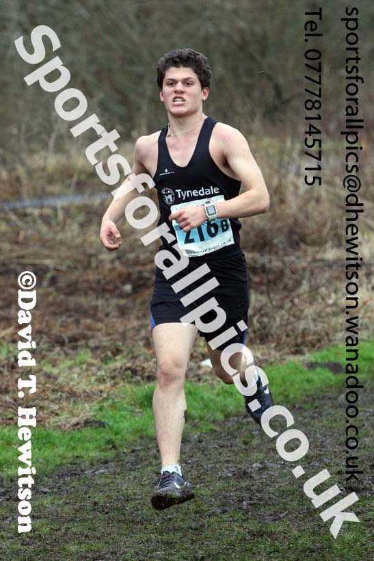 Senior mens Durham Cathedral Cross Country Relays, Maiden Castle, Durham. Photo: David T. Hewitson/Sports for All Pics
